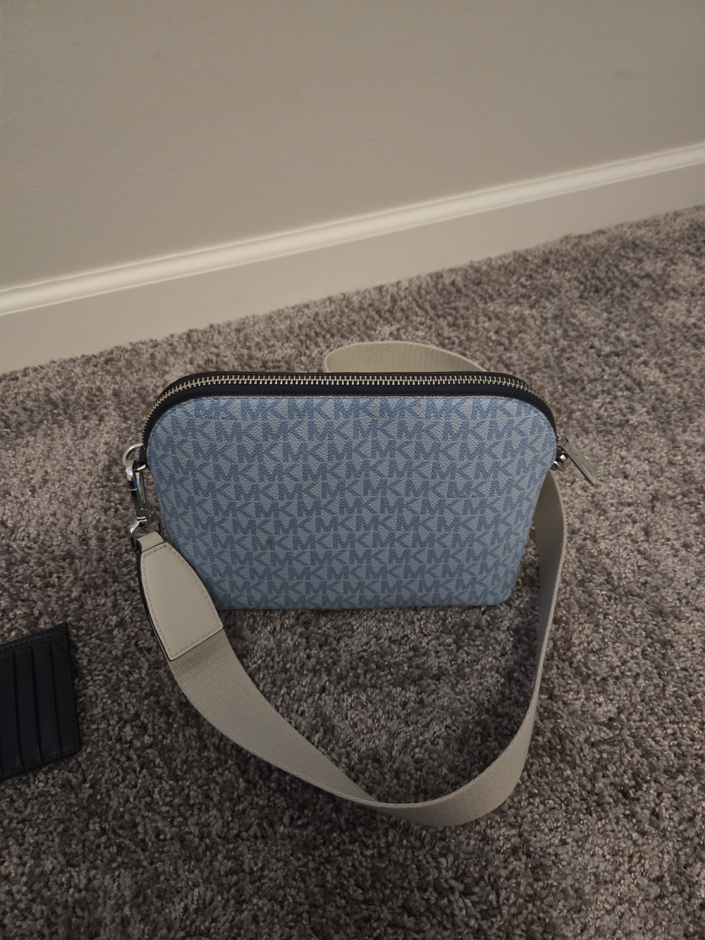 Michael Kors Blue, Navy Blue and Cream Signature Crossbody Bag - Picture 2 of 5